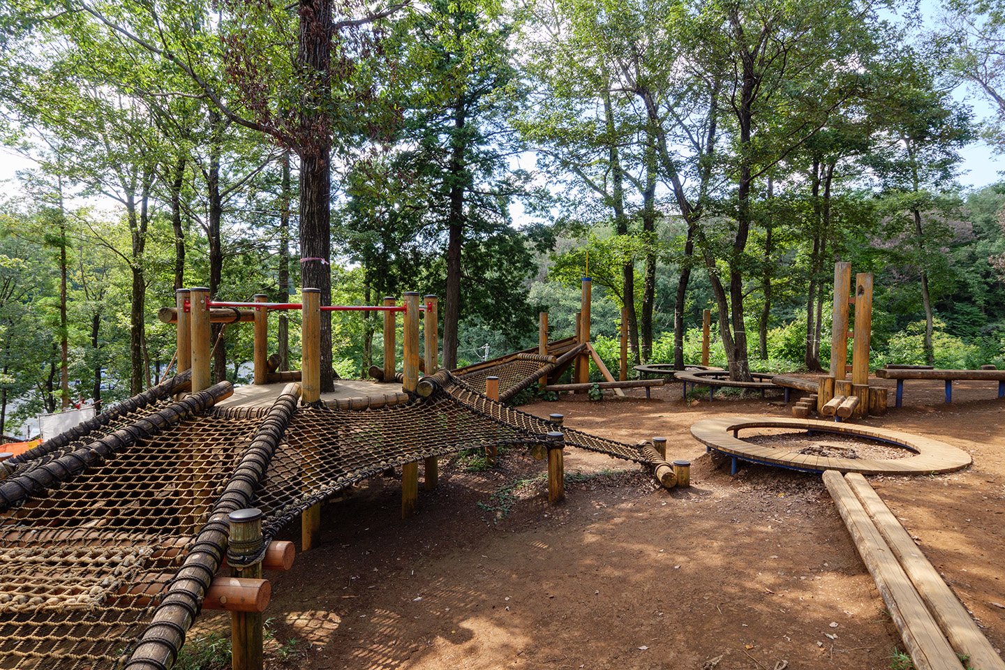 🏞️ 노야마키타・로쿠도산 공원 (노야마키타・로쿠도야마 코엔)